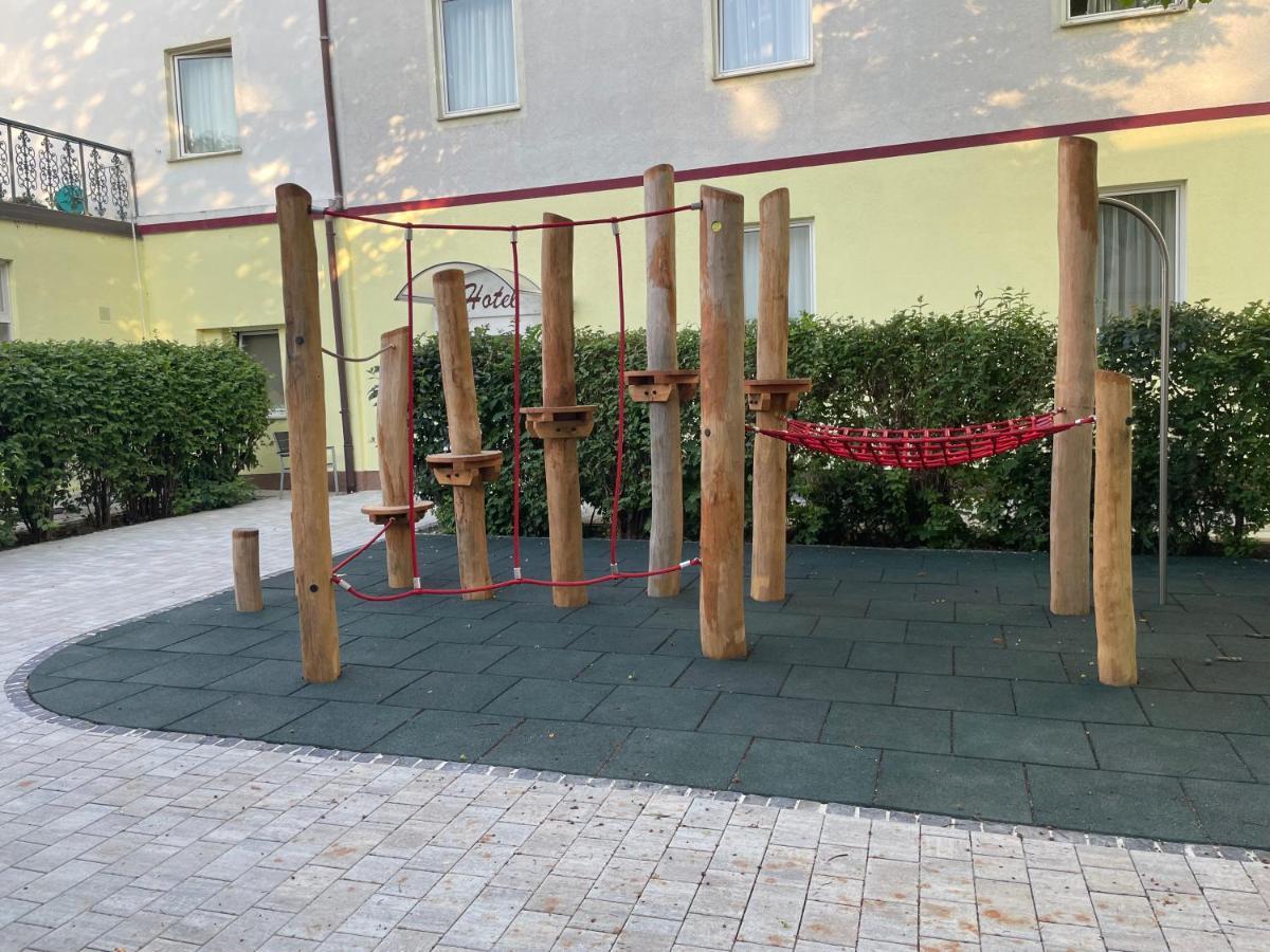 Gasthof Roderich Hotel Langenzersdorf 외부 사진