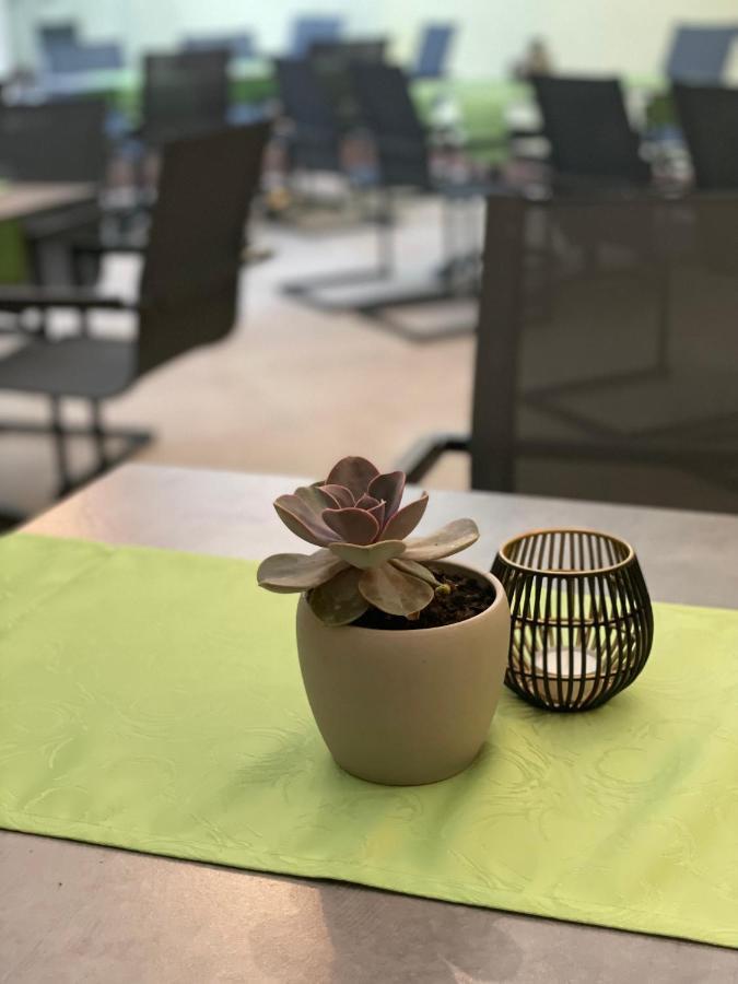 Gasthof Roderich Hotel Langenzersdorf 외부 사진