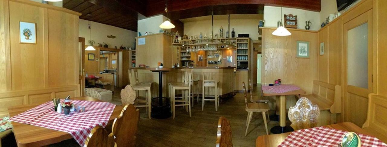 Gasthof Roderich Hotel Langenzersdorf 외부 사진