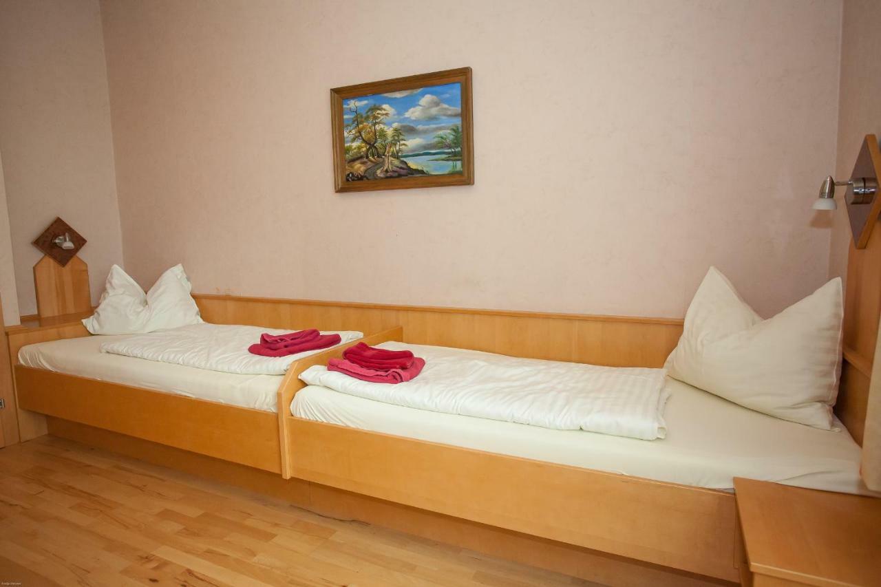Gasthof Roderich Hotel Langenzersdorf 외부 사진